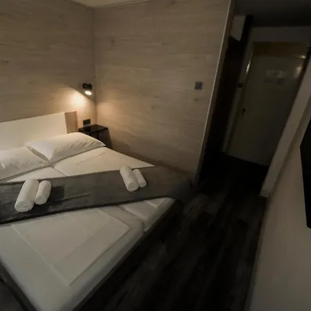 Hotel Matija Gubec Stubicke Toplice Exteriör bild